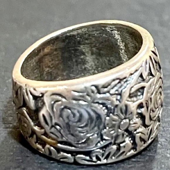 Silpada Vintage RARE Floral Garden Etched Oxidized Solid Sterling Silver Ring - Picture 4 of 10